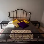 Cosy 2-room Near The Centre *