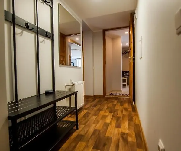 Cosy 2-room Near The Centre Dzīvoklis Riga