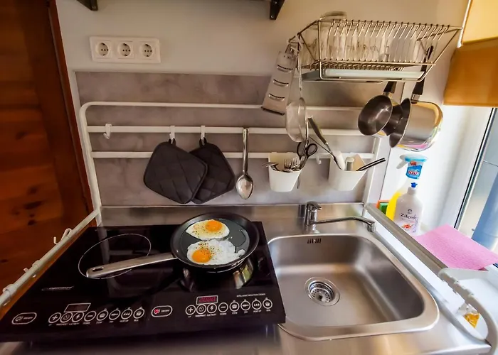 Cosy 2-room Near The Centre *